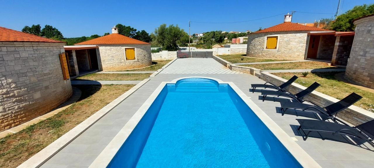 Apartmani Belavic - Kazuni Peruški Kültér fotó